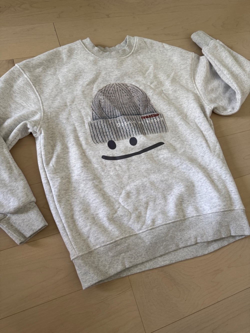Gray Knit Beanie Smile Graphic Sweatshirt